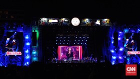 Erwin Gutawa Ajak Chrisye Manggung di The 90's Festival