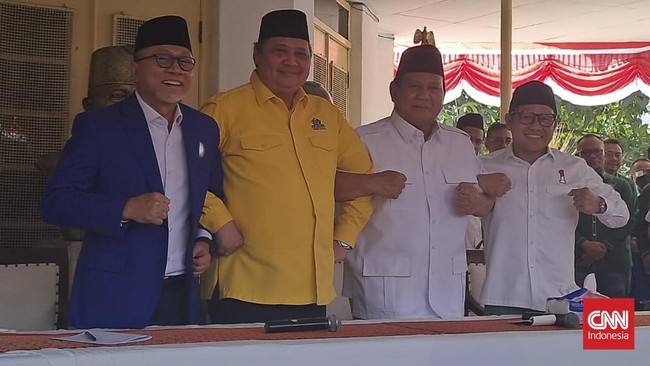 Prabowo mendeklarasikan dukungan PAN dan Golkar terhadap dirinya untuk maju sebagai calon presiden di Pilpres 2024, Minggu (13/8) di Munasprok, Jakarta.