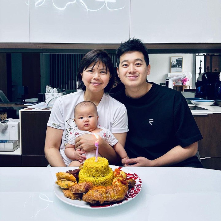 <p>Greysia Polii baru saja merayakan momen pertambahan usia, Bunda. Wanita kelahiran 11 Agustus 1987 ini baru saja menginjak usia 36 tahun. (Foto: Instagram @greyspolii dan @felixdjimin)<br /><br /><br /></p>