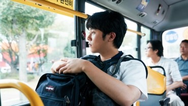 img-title Nggak Sabar! Naskah Drakor 'Moving' Season 2 Mulai Ditulis