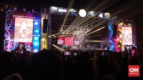 Mr. Big Bayar Rindu Penuh Gelora di The 90's Festival