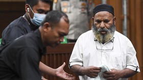 Jaksa KPK Tuntut Hak Politik Lukas Enembe Dicabut Selama 5 Tahun