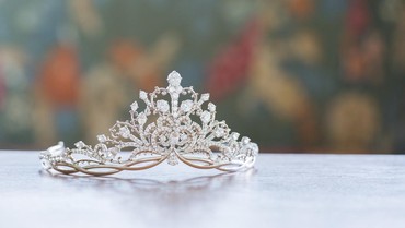 Bukan Cuma Wanita Muda, Ternyata Ada Ajang Kecantikan untuk Ibu-ibu