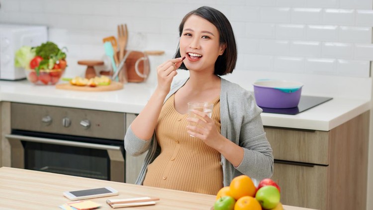 Ilustrasi Vitamin Ibu Hamil Ilustrasi Vitamin Ibu Hamil