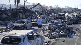 FOTO: Penampakan Hawaii Luluh Lantak akibat Kebakaran, Bak Zona Perang
