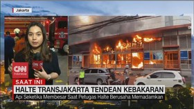 VIDEO: Pascakebakaran Halte Transjakarta Tendean