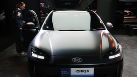 Hyundai soal Produksi Ioniq 6 di RI: Masih Punya PR Suplai Ioniq 5