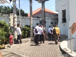 Gedung Wismilak Surabaya Digeledah, Polisi Periksa 3 Perusahaan