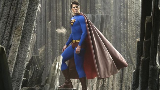 Bioskop Trans TV malam ini, Senin (11/12), akan menayangkan Superman Returns (2006) pukul 21.00 WIB.