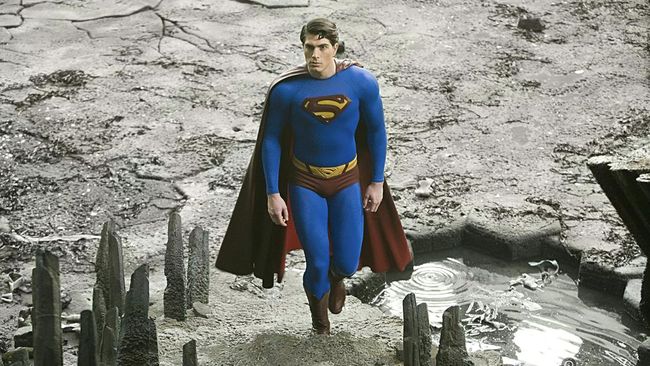 Jadwal Bioskop Trans TV hari ini (14 Juli) Superman Returns. Berikut sinopsis Superman Returns dibintangi Brandon Routh.