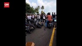 VIDEO: Lomba Gerak Jalan Meriahkan HUT RI Jadi Ajang Baku Pukul