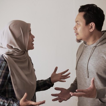 Istri Dicerai Sebelum Dicampuri, Bolehkah Suami Tarik Kembali Mahar dalam Islam?