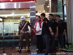 Terungkap WA Eks Anggota DPR Ismail Thomas Palsukan Dokumen Izin Tambang