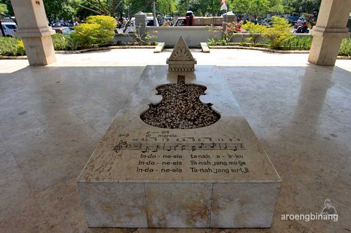 Makam W.R. Supratman