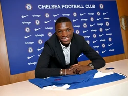 Done! Moises Caicedo Kini Milik Chelsea