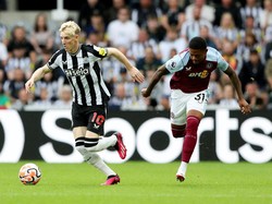 Liverpool Lirik Anthony Gordon