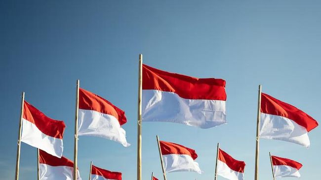 6 Fakta Menarik Bendera Merah Putih Ternyata Pernah Disobek Hingga