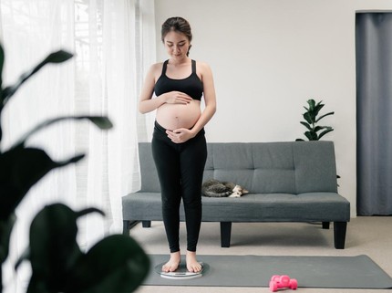Ketahui Berat Badan Bayi Kembar dalam Kandungan di Tiap Trimester