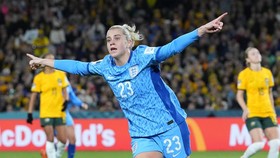 FOTO: Inggris Buat Australia Menangis