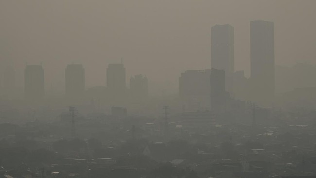 Kemenperin memelototi 1.025 industri di DKI, Banten dan Jabar buntut meningkatnya polusi udara di tiga daerah tersebut belakangan ini.