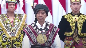 Jokowi soal Fotonya di Sebelah Capres: Nasib Presiden Dijadikan Tameng