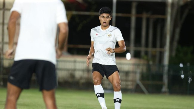Media Vietnam menyebut kemenangan Timnas Indonesia U-24 atas Kirgistan sangat mengejutkan mengingat tak diperkuat striker andalan Ramadhan Sananta.