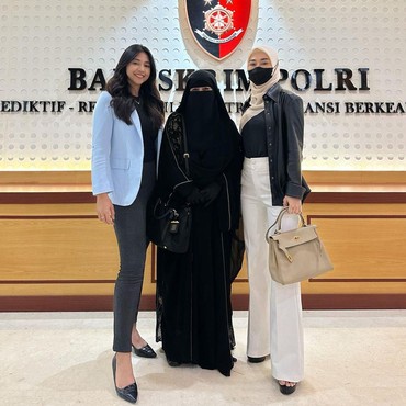 Oklin Fia Ingin Berdamai atas Konten Jilat Es Krim, Ini Tanggapan Umi Pipik