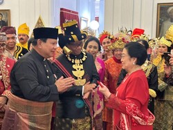 Prabowo Minta Waktu Ketemu Megawati, Hasto: Pertemuan Biasa Dilakukan