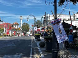 Tanggapan Satpol PP soal Spanduk Parpol Kotori Jalan Asia Afrika