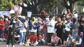 Istana menambah blok undangan untuk HUT ke-81 RI, menampung 3.400 orang. Pendaftaran mencapai 336 ribu, dengan rekayasa lalu lintas di sekitar lokasi.