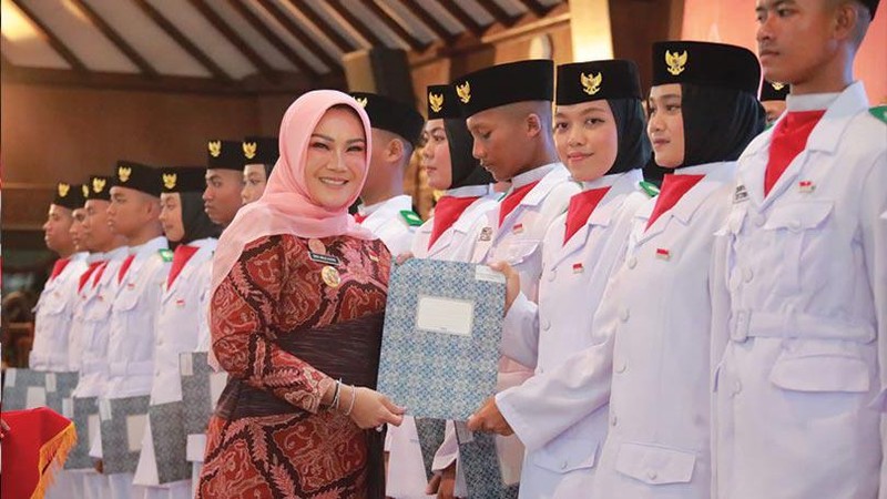 Malam resepsi dalam rangka memperingati Hari Ulang Tahun Ke 78 Republik Indonesia tahun 2023 diselenggarakan di Pendopo Pemerintah Kabupaten Klaten.
