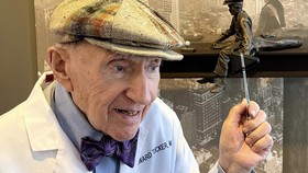 Dokter Saraf 101 Tahun Bagikan 4 Tips Panjang Umurnya