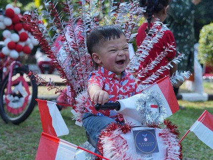 7 Potret Baby Issa Anak Nikita Willy Lomba Menghias Sepeda, Gemas Dapat Juara 3