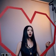 Selalu Tampil Memesona, Wonyoung 'IVE' Pilih Potret Feed Instagram Favoritnya Melalui W Korea