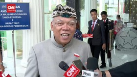 VIDEO: Menteri Basuki Ungkap Alasan Singkap Baju Erick Thohir