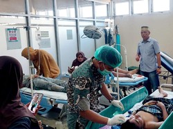 Detik-detik Pikap Terguling di Bone Berujung 2 Orang Tewas-21 Lainnya Terluka