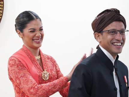 5 Potret Kocak Nadiem & Franka Makariem, Istri Curhat Susah Dapatkan Pose Serius