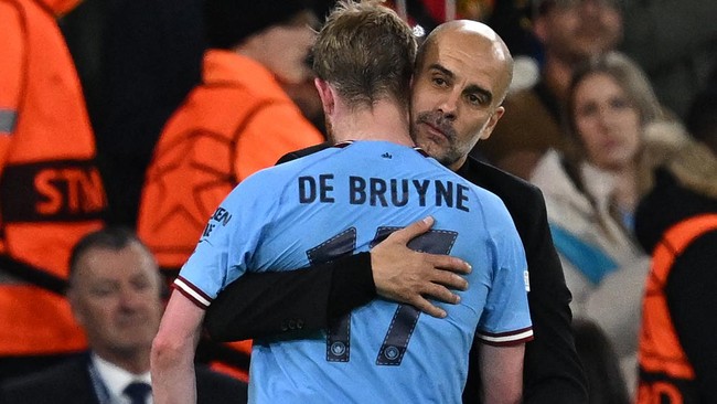 Pep Guardiola pusing jelang Manchester City vs Newcastle United pada lanjutan Liga Inggris setelah Kevin De Bruyne dipastikan absen hingga empat bulan.