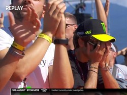 Saat Valentino Rossi Nggak Berani Lihat Dua Muridnya Crash