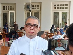 Jokowi Disebut Bakal Undang 3 Capres ke Istana Hari Ini