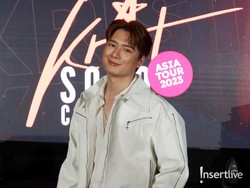 Lirik Lagu Call Me - Krist Perawat