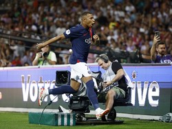 Selebrasi Mbappe: Aku Bertahan di PSG