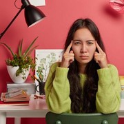 Cuma Butuh 10 Menit, Metode Worry Time Ini Bisa Bikin Hari Kamu Lebih Bahagia!