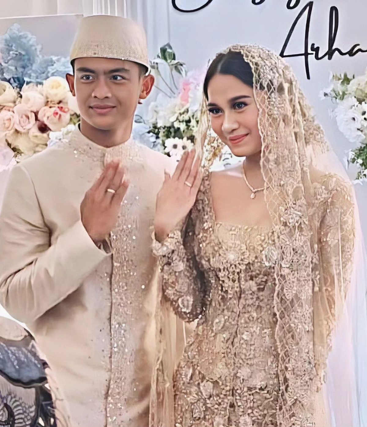 Pratama Arhan dan Azizah