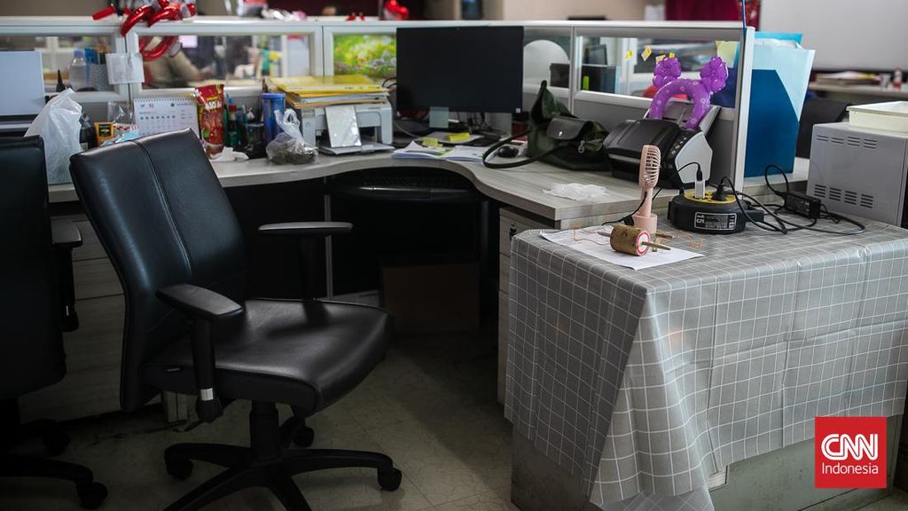 DPR Minta Kebijakan WFH Tidak Senin dan Jumat: Khawatir Libur Panjang