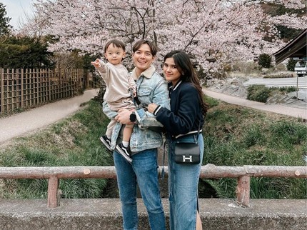Lama Menghilang, Ini 7 Potret Terbaru Audi Marissa Bareng Anak dan Sang Suami Anthony Xie