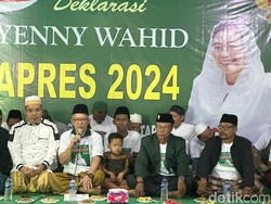 Muncul Deklarasi Yenny Wahid Cawapres di Surabaya