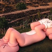 5 Fakta Menarik Tentang KAWS: Holiday Indonesia, Tiket Gratis Hingga Diserbu Para Artis