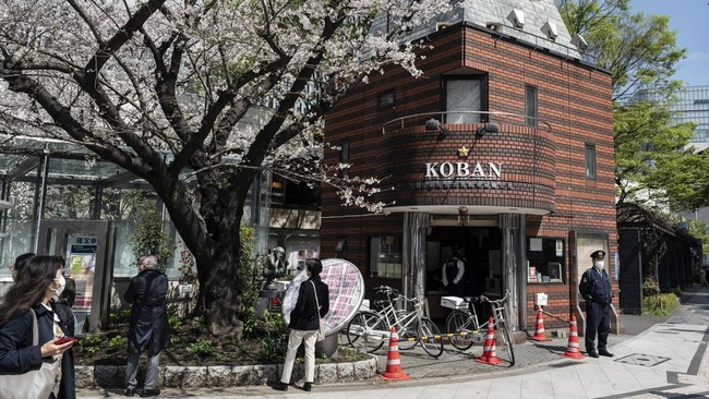 FOTO: Pos Polisi Koban Berdesain Unik di Jepang