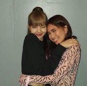 Friendship Goals! Ini Pertemanan 6 Artis Korea dan Artis Indonesia yang Bikin Fans Kagum